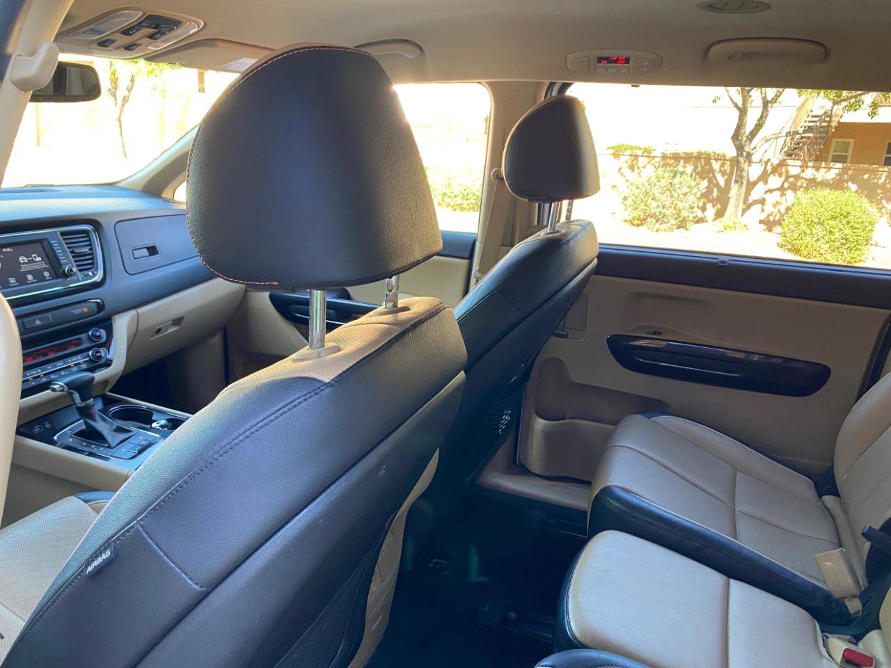 Used 2018 Kia Sedona EX FWD image 34