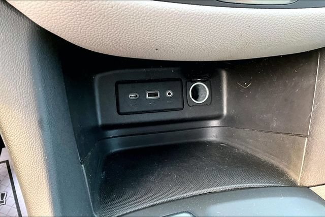 Used 2019 Chevrolet Equinox LS w/ LS Convenience Package AWD/4WD image 33