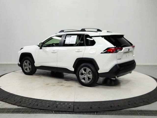 Used 2023 Toyota RAV4 LE AWD/4WD image 6