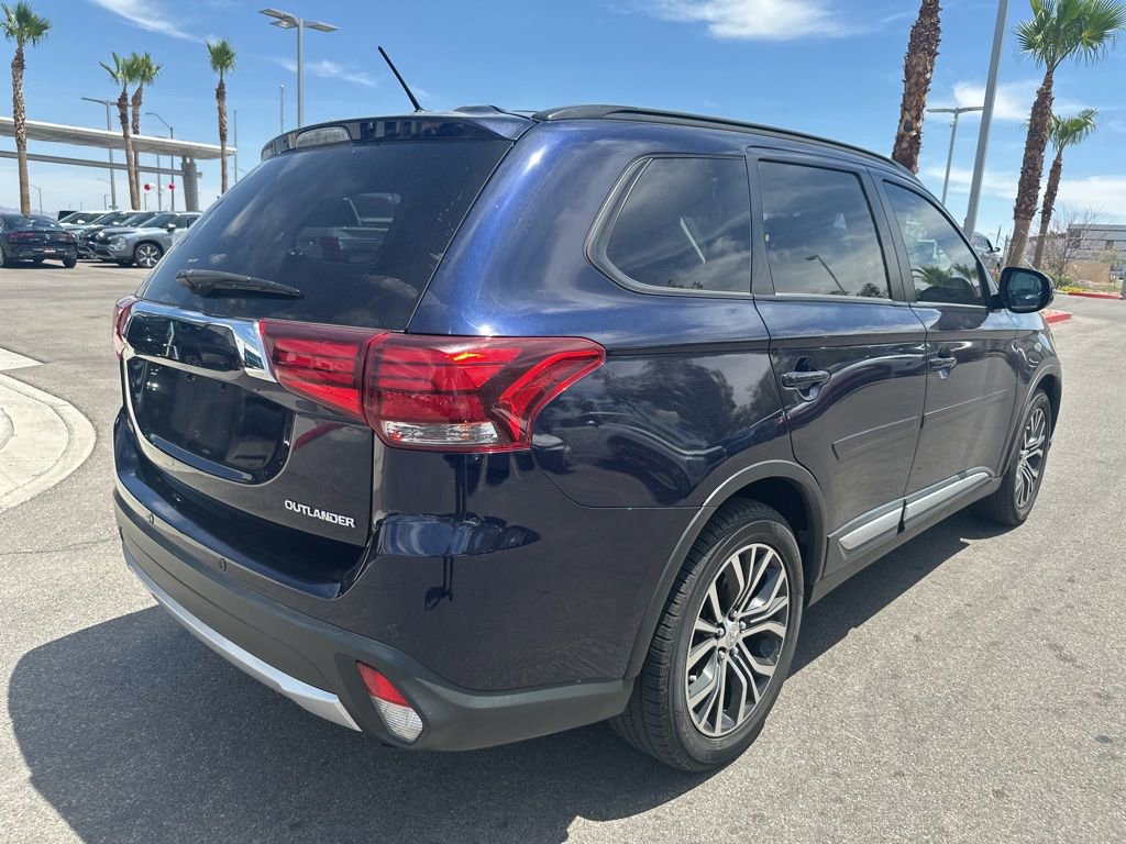 Used 2016 Mitsubishi Outlander SEL FWD image 6