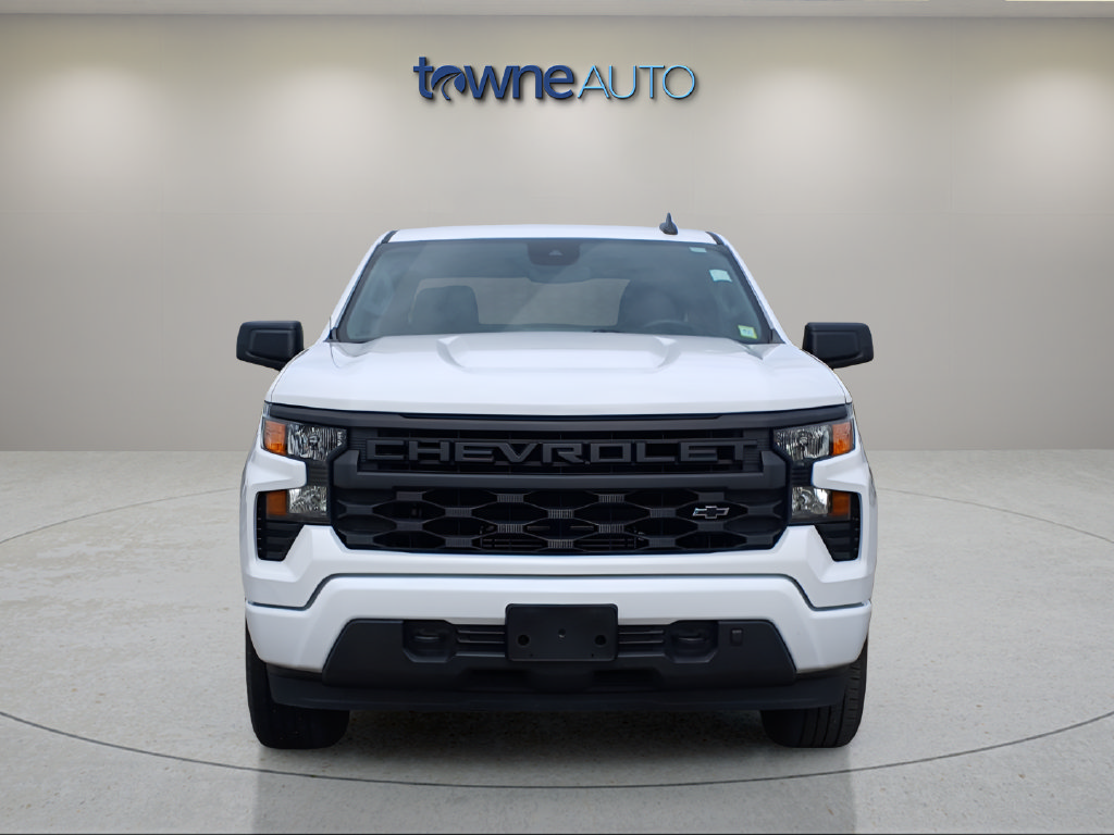 Used 2024 Chevrolet Silverado 1500 Custom AWD/4WD image 9