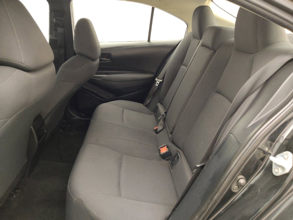 Used 2022 Toyota Corolla LE FWD image 18