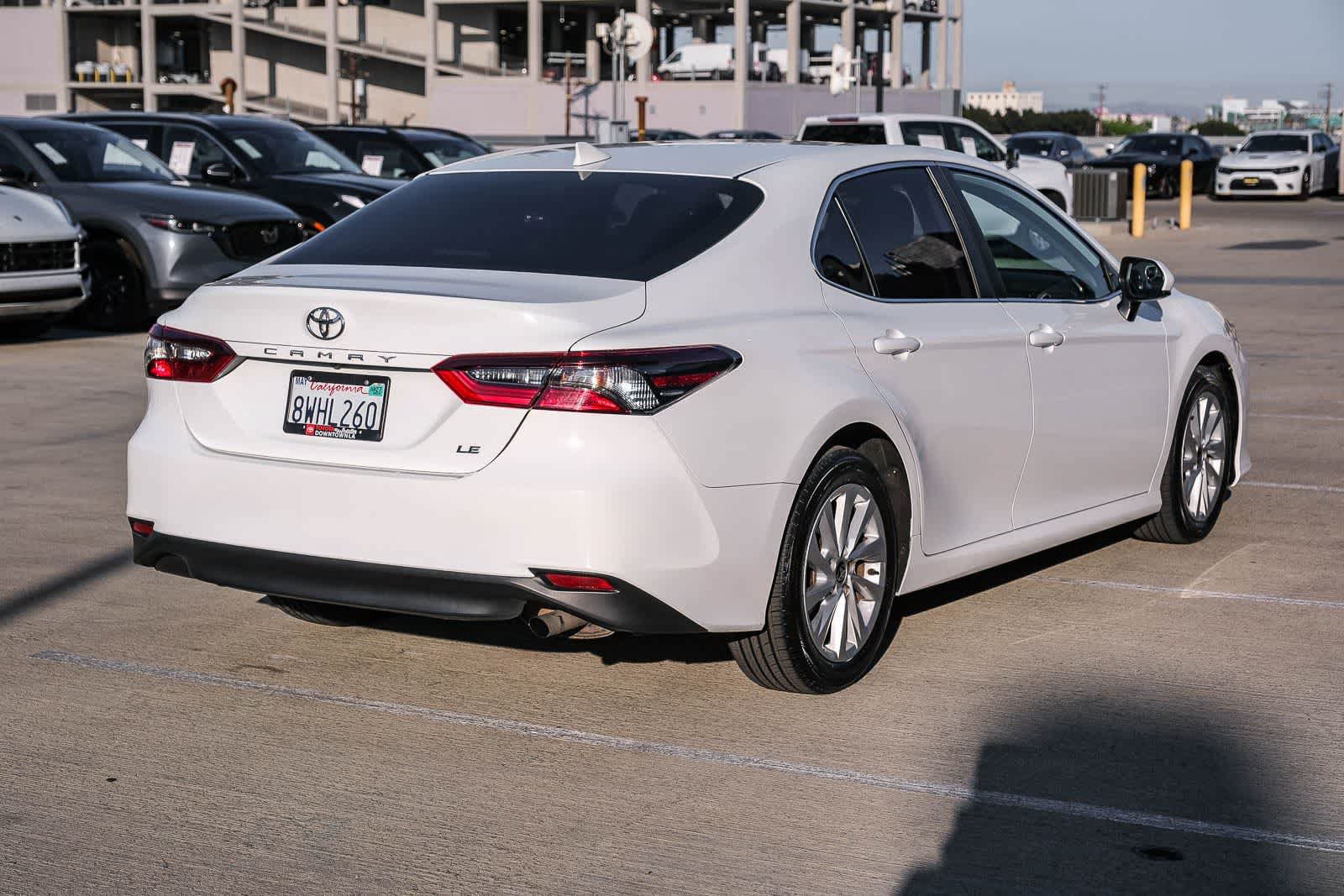 Certified 2021 Toyota Camry LE FWD image 4