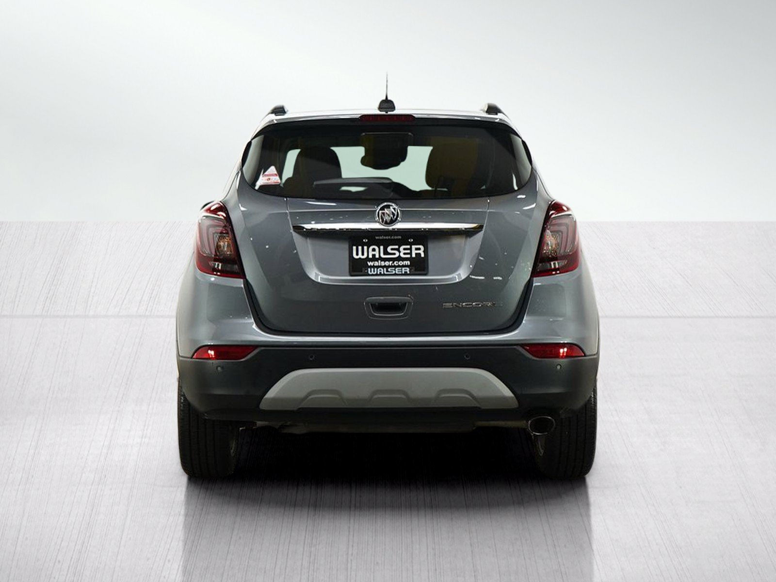 Used 2019 Buick Encore Essence w/ Safety Package II FWD image 4
