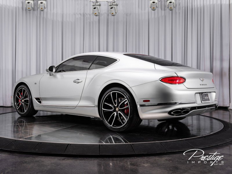 Used 2020 Bentley Continental GT V8 image 10