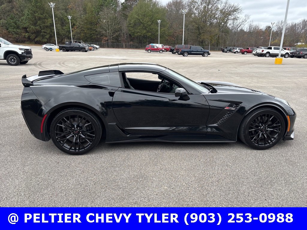 Used 2016 Chevrolet Corvette Z06 w/ 2LZ Preferred Equipment Group image 9