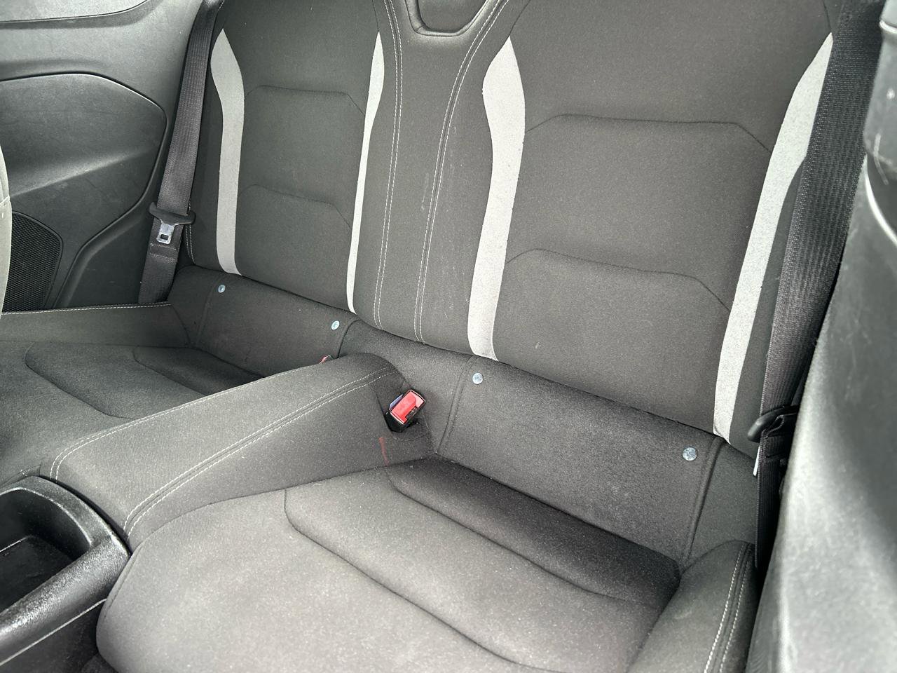 Used 2020 Chevrolet Camaro LT image 24