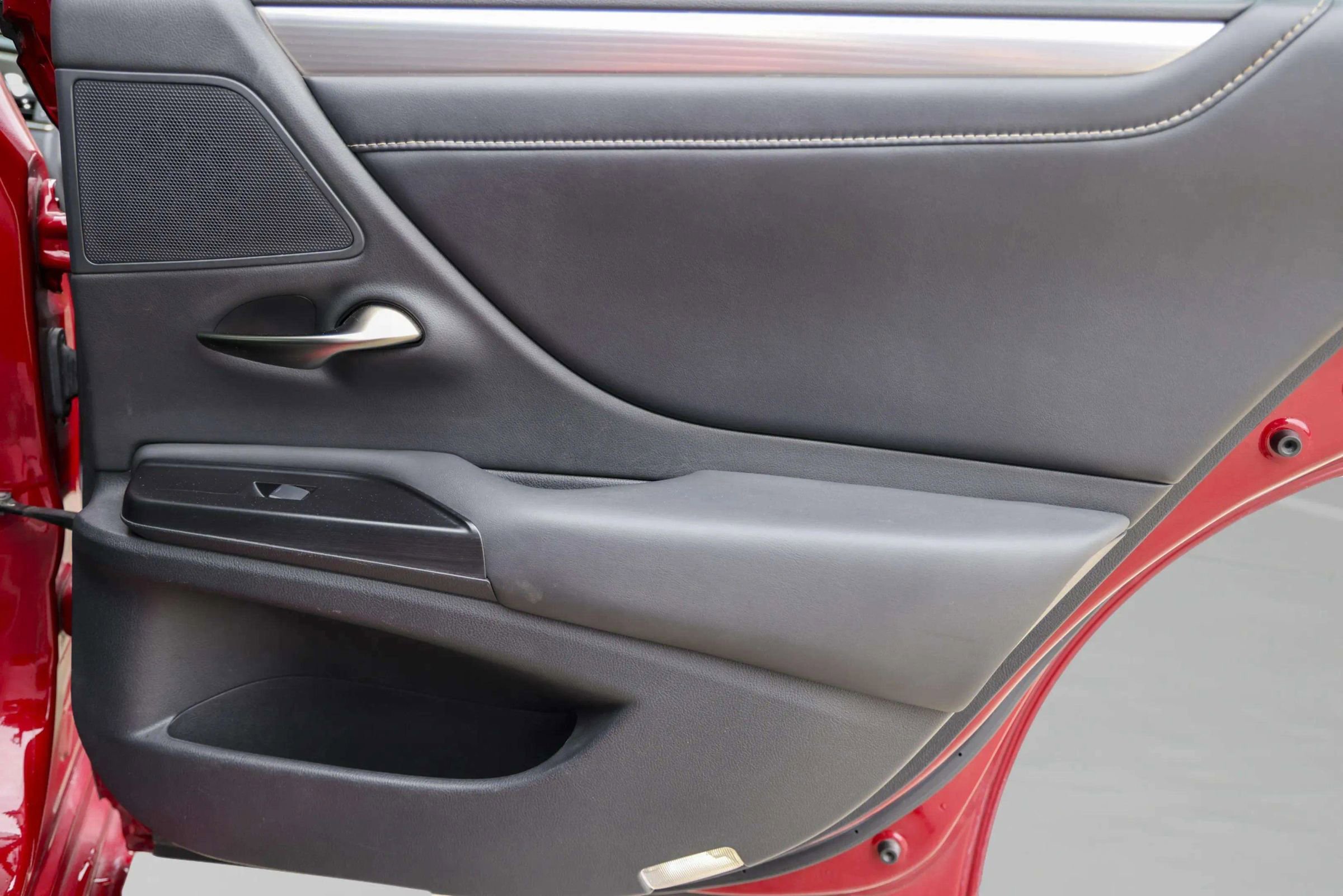 Used 2020 Lexus ES 350 F Sport w/ Accessory Package 2 image 31