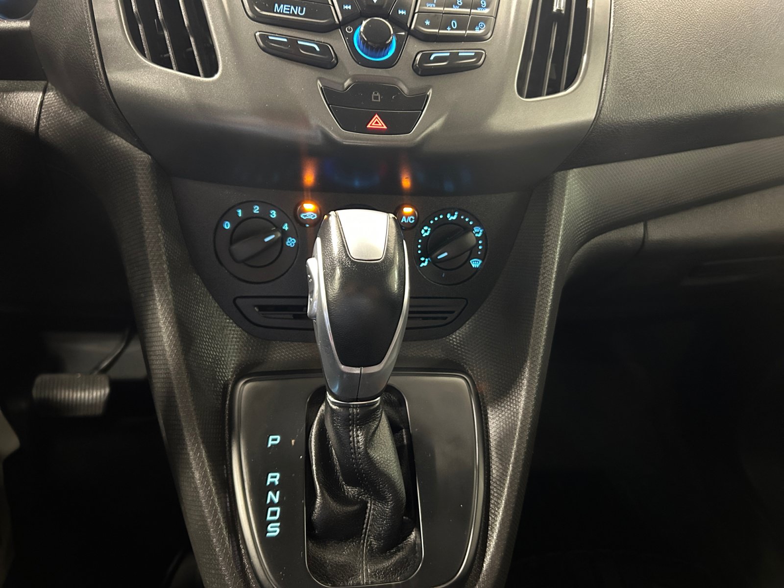 Used 2017 Ford Transit Connect XL FWD image 17