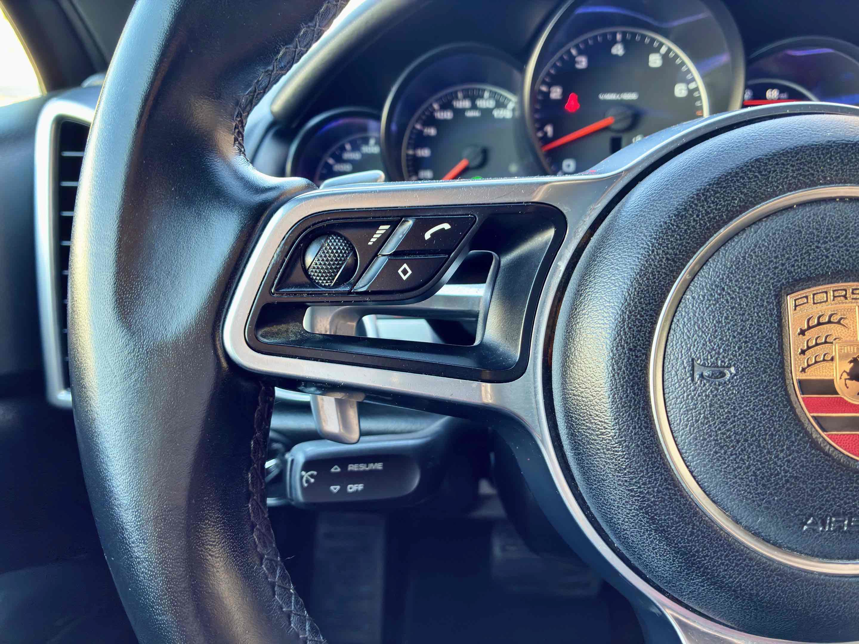 Used 2017 Porsche Cayenne AWD/4WD image 20