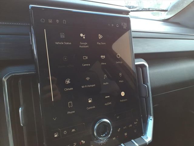 Used 2024 GMC Acadia Elevation image 19