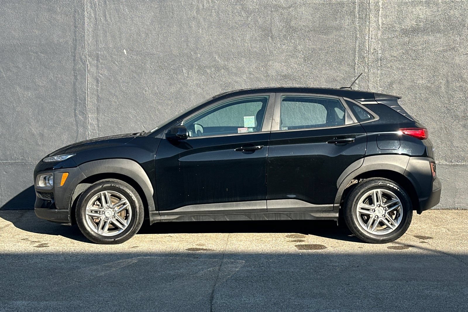 Used 2019 Hyundai Kona SE AWD/4WD image 5