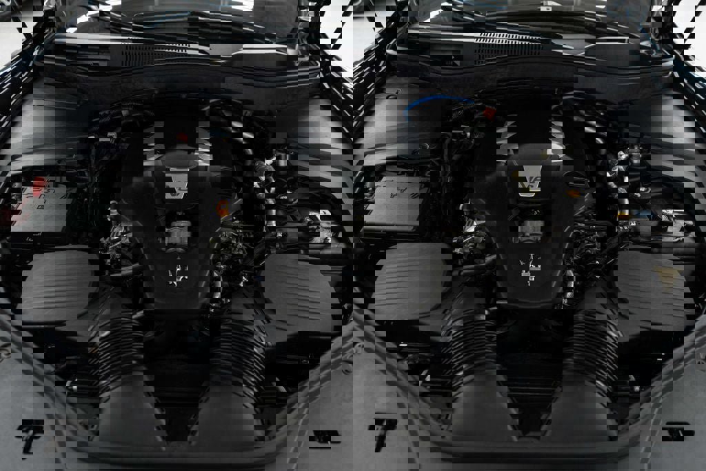 Used 2022 Maserati Levante GT image 35