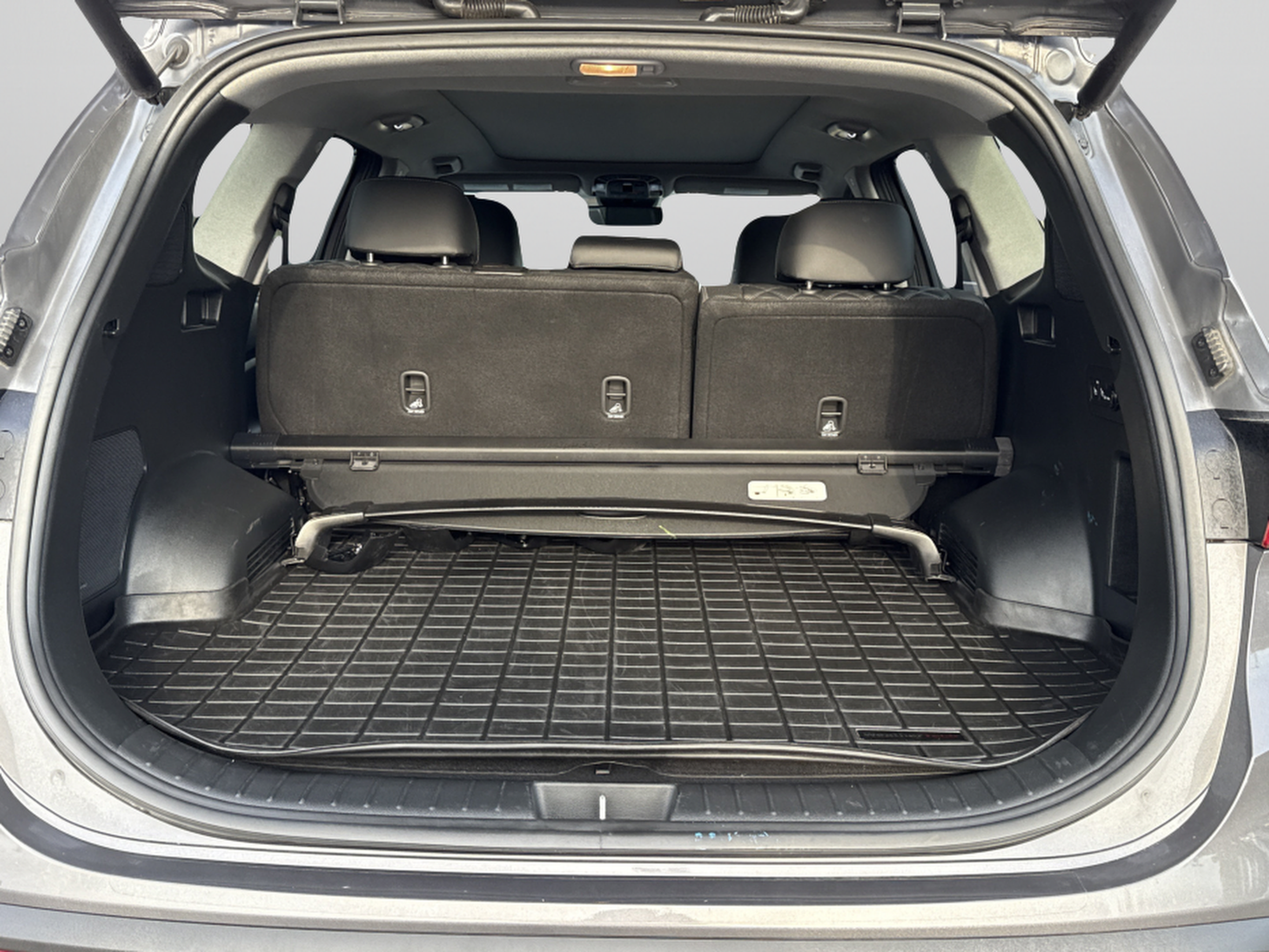 Used 2022 Hyundai Santa Fe Limited AWD/4WD image 30