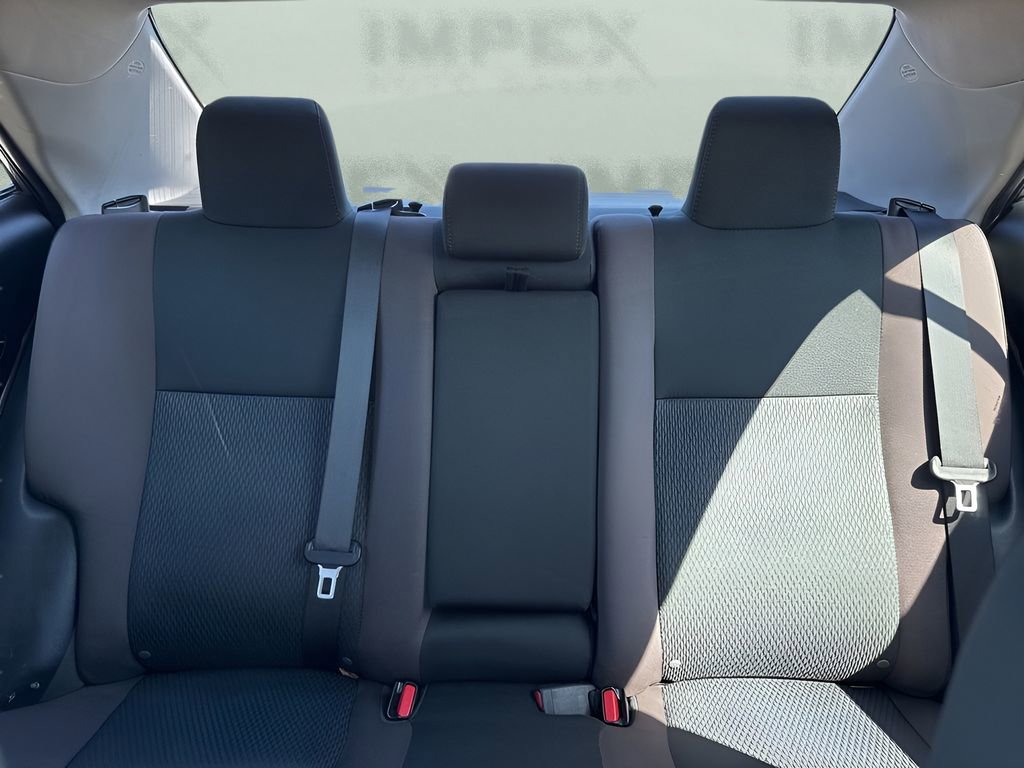 Used 2019 Toyota Corolla LE image 10