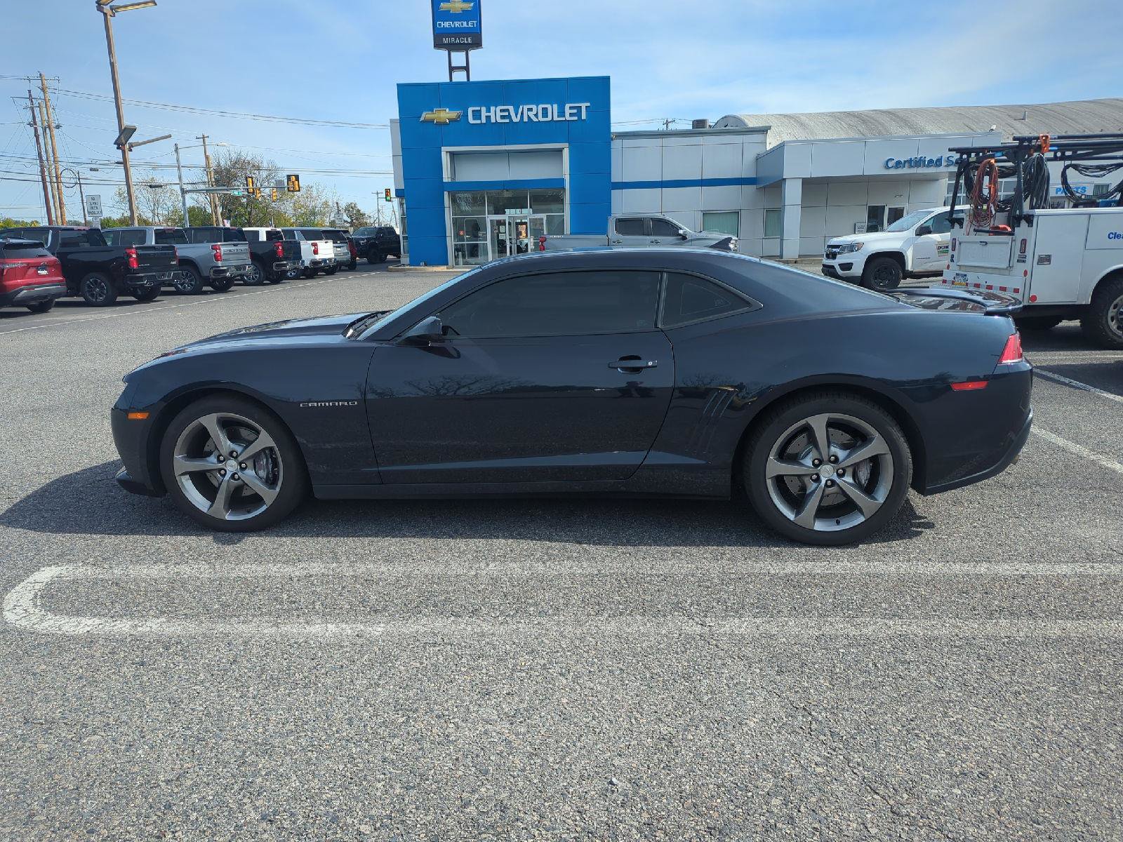 Used 2014 Chevrolet Camaro SS w/ RS Package RWD image 4