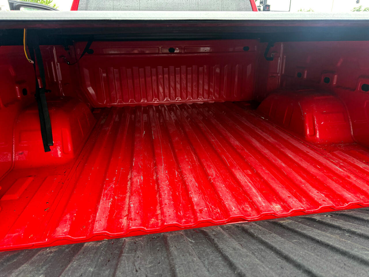 Used 2021 Chevrolet Silverado 1500 LT image 19
