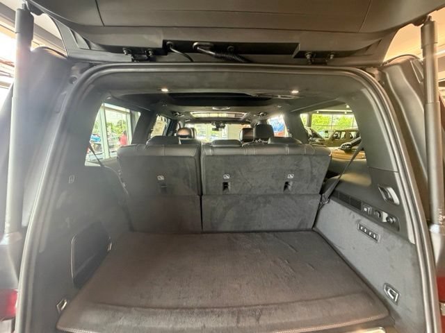 New 2026 Jeep Grand Wagoneer Summit AWD/4WD image 9