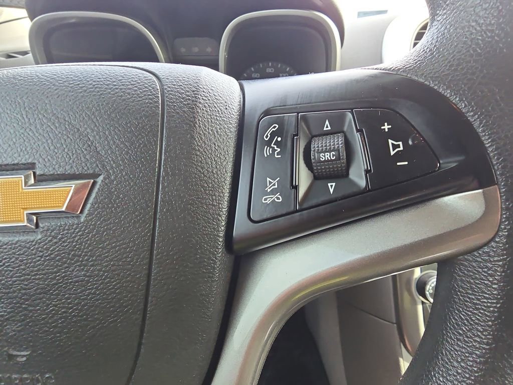Used 2015 Chevrolet Malibu LS FWD image 18