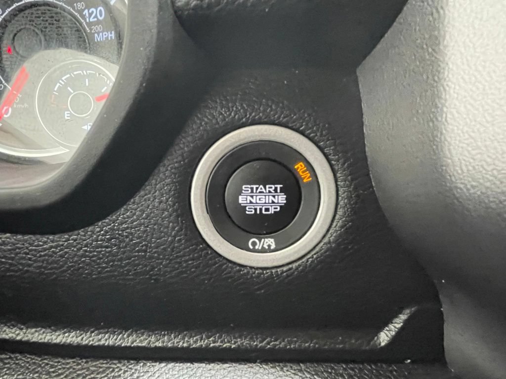 Used 2022 RAM 1500 Big Horn AWD/4WD image 32