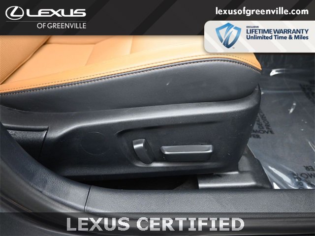 Used 2023 Lexus IS 300 w/ Premium Package image 40