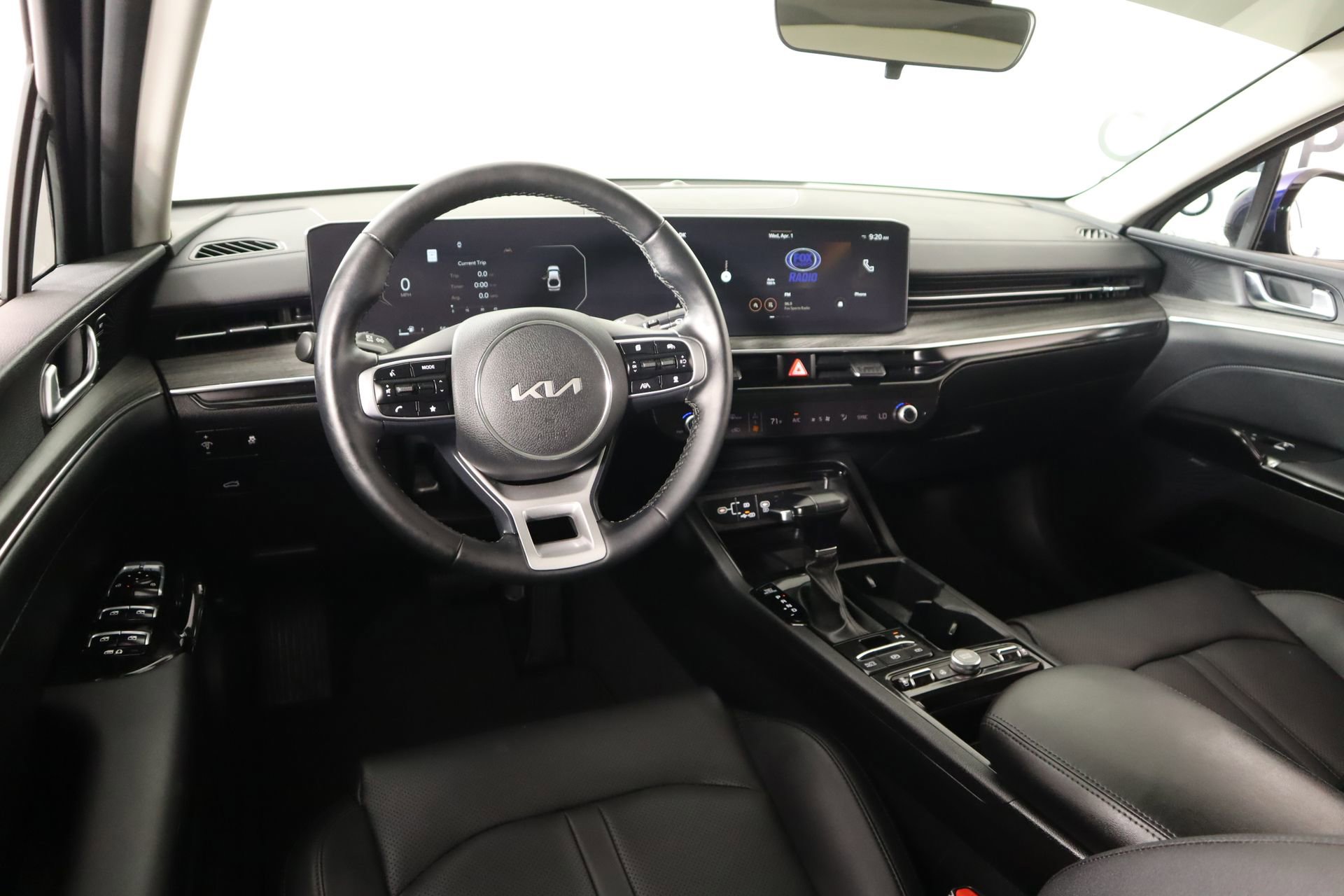 Used 2025 Kia K5 EX image 2