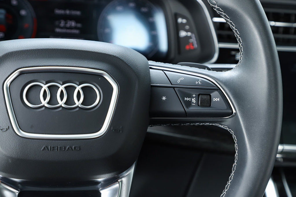 Used 2025 Audi Q7 3.0T Premium Plus AWD/4WD image 67
