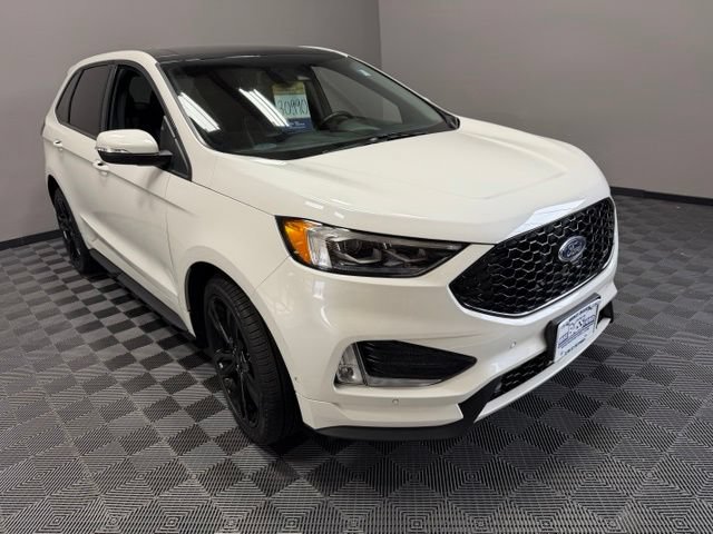 Used 2022 Ford Edge ST w/ Equipment Group 401A AWD/4WD image 2