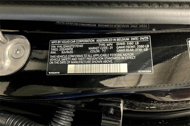 New 2026 Volvo V60 B5 Cross Country Plus w/ Protection Package Premier image 9