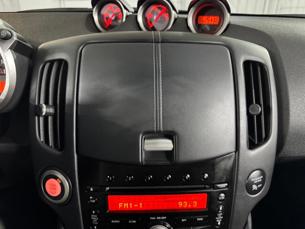 Used 2011 Nissan 370Z Touring w/ Sport Pkg RWD image 24