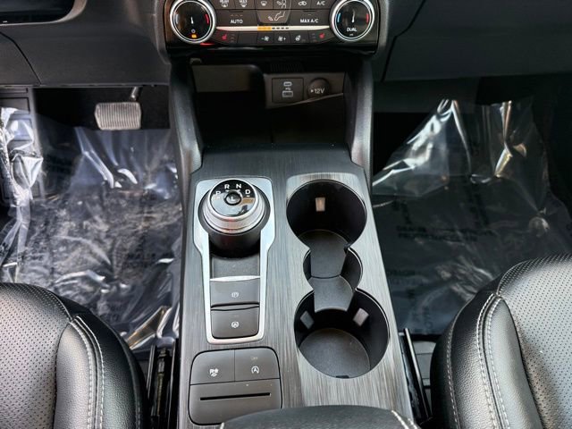 Used 2022 Ford Escape SEL image 27