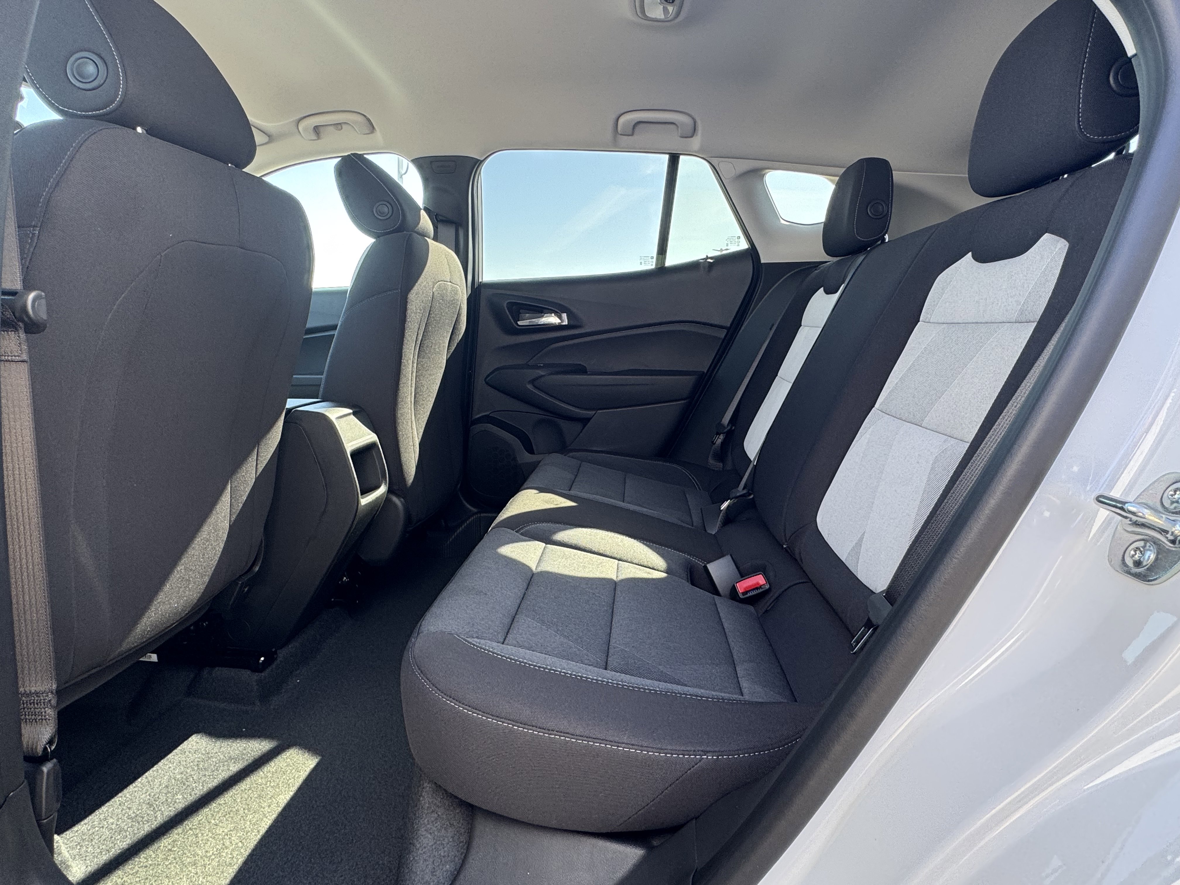 New 2026 Chevrolet Trax LS w/ Driver Confidence Package image 7