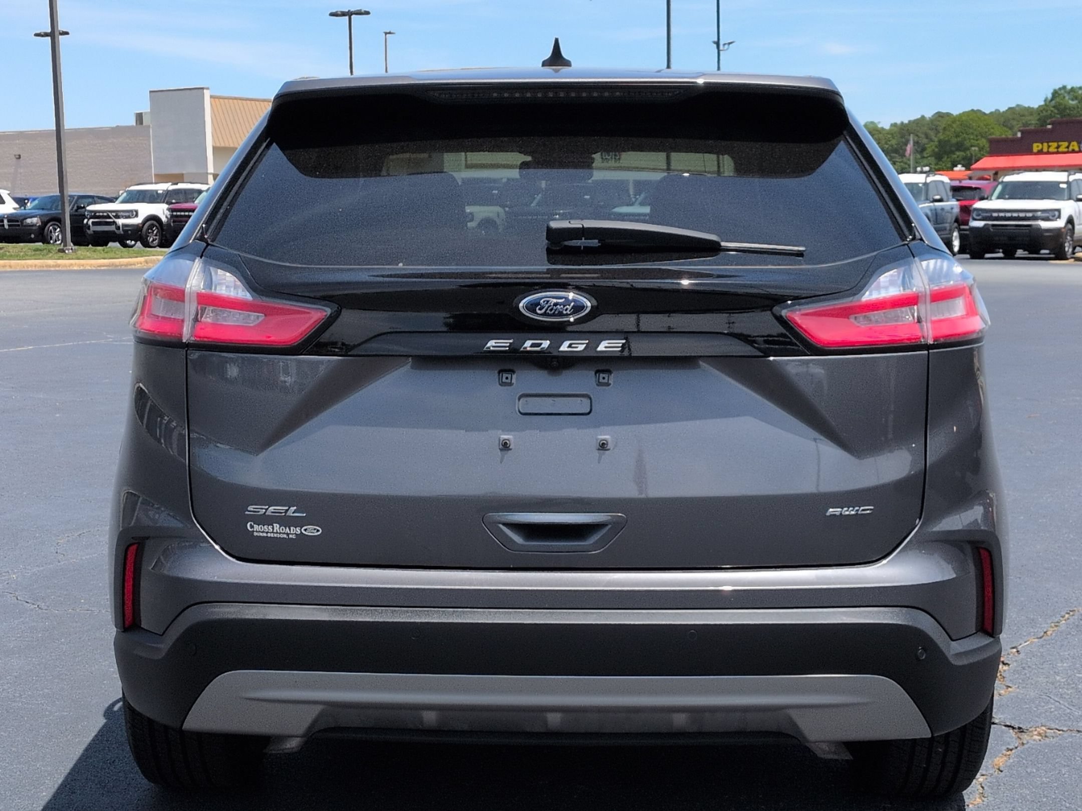 Used 2022 Ford Edge SEL w/ Convenience Package AWD/4WD image 5