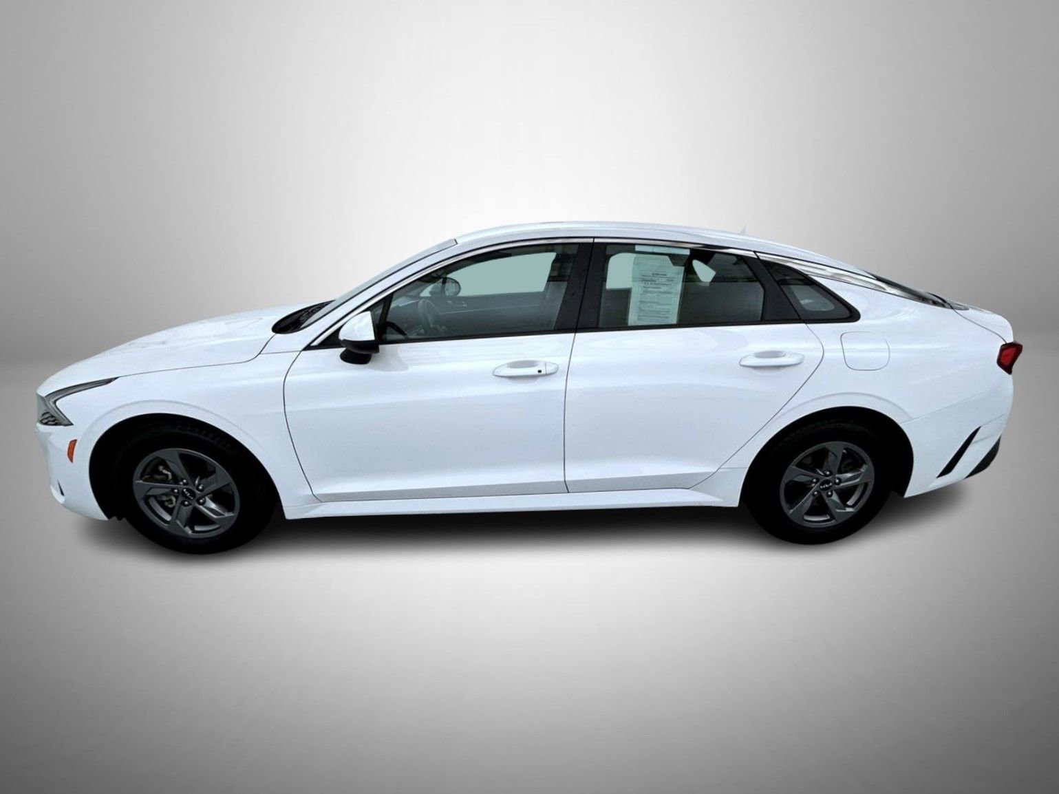 Used 2023 Kia K5 LXS FWD image 8