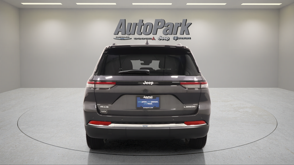 New 2026 Jeep Grand Cherokee Laredo X AWD/4WD image 8