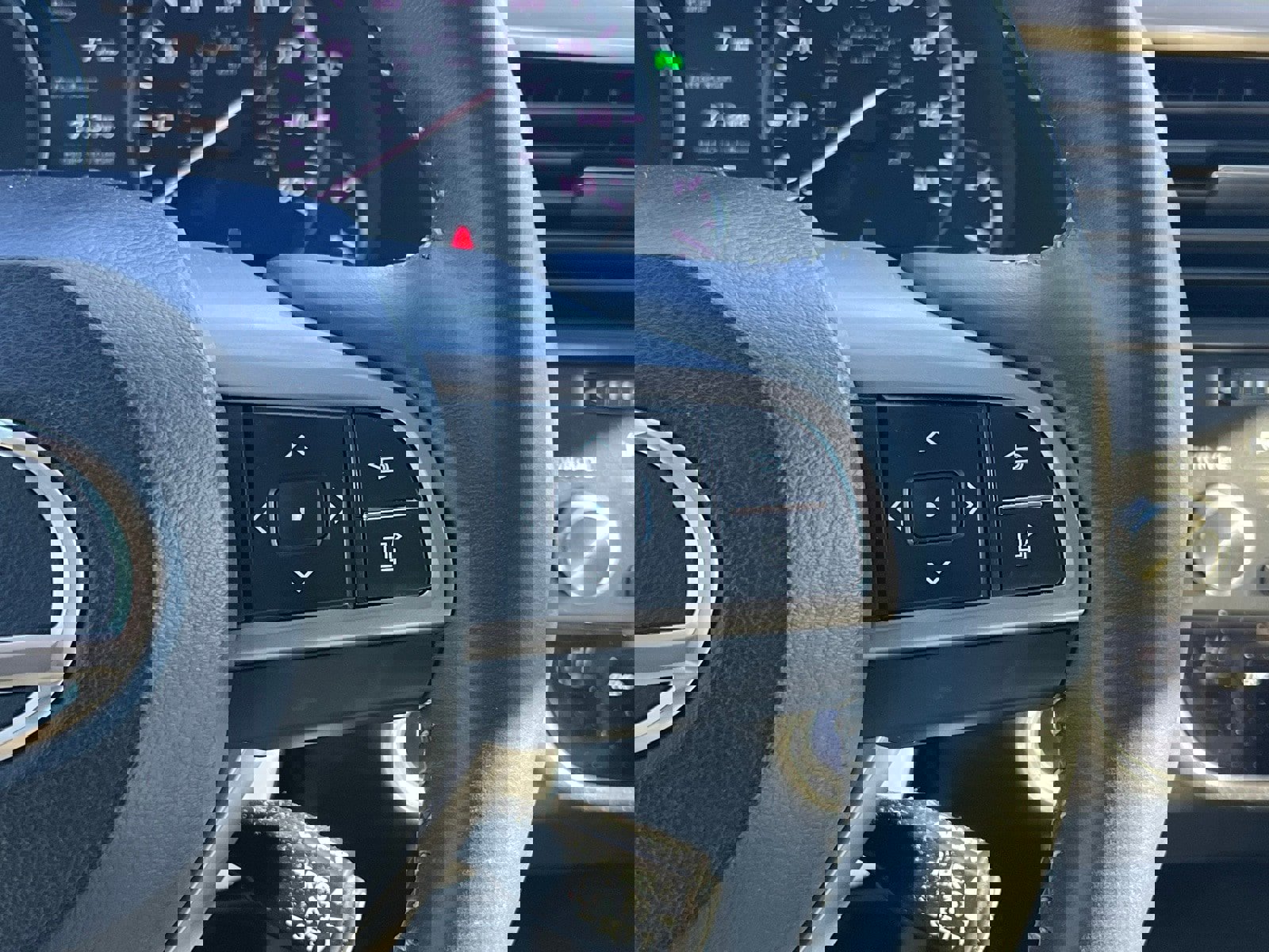 Used 2016 Lexus RX 450h AWD image 30