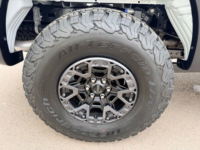 New 2026 Ford F150 Raptor w/ Equipment Group 803A Raptor R image 10