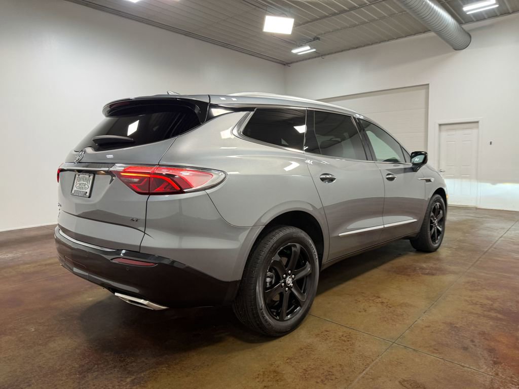 Used 2023 Buick Enclave Essence w/ Experience Buick Package AWD/4WD image 34