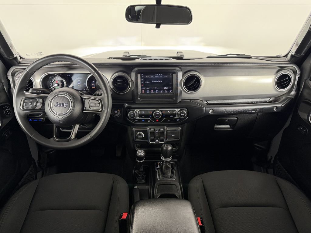Used 2023 Jeep Wrangler Unlimited AWD/4WD image 11
