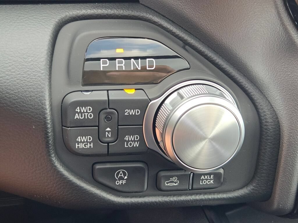 New 2027 RAM 1500 Laramie AWD/4WD image 29