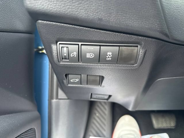 Certified 2026 Toyota Corolla Cross XLE w/ Convenience Package AWD/4WD image 19