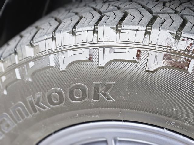 Certified 2025 Nissan Frontier Pro-X w/ Pro Convenience Package image 10