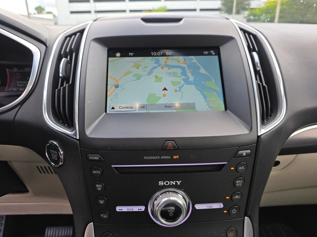 Used 2018 Ford Edge Titanium w/ Technology Package AWD/4WD image 30