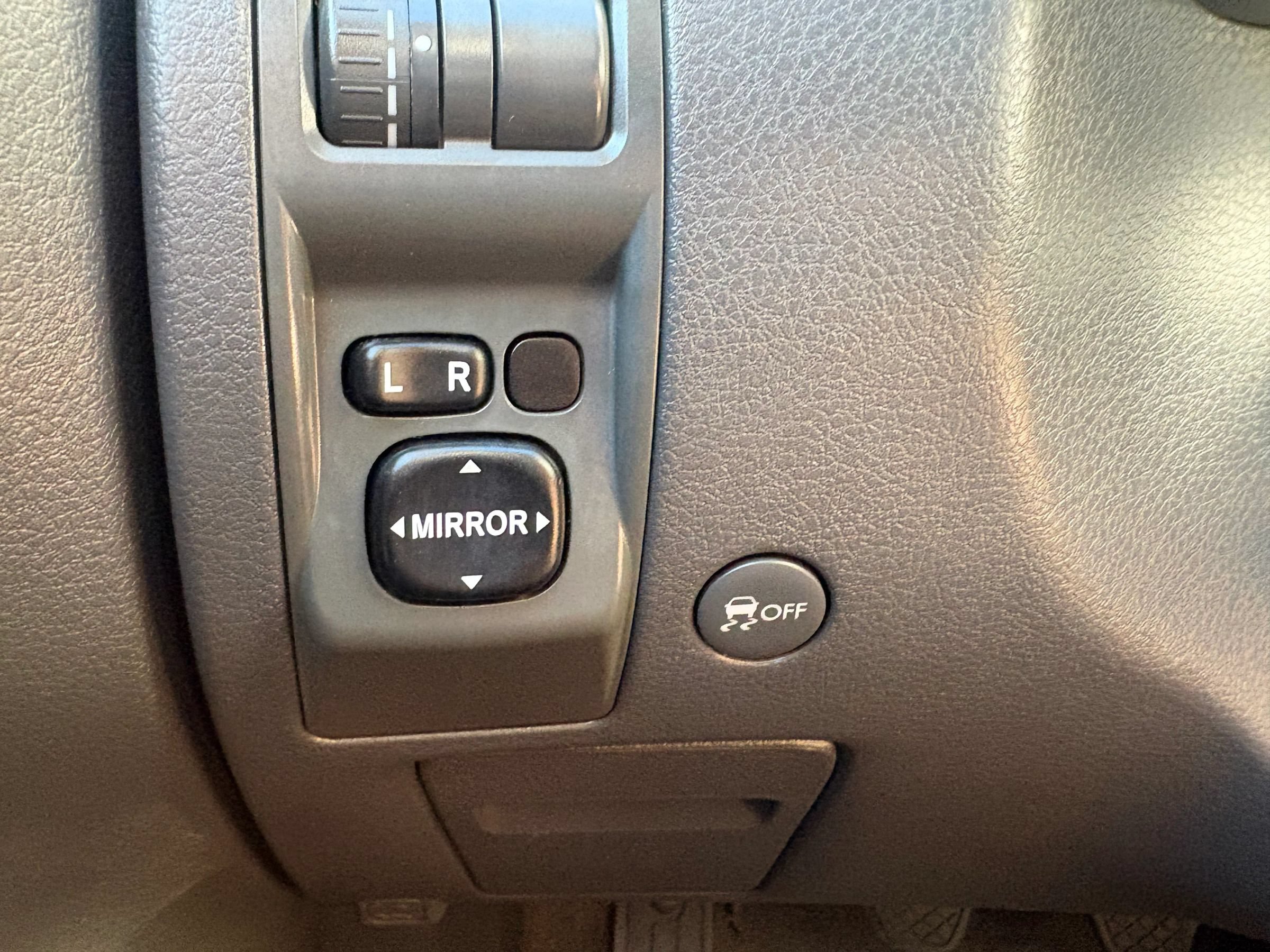Used 2008 Subaru Impreza WRX Sedan w/ Sport Trim 2C AWD/4WD image 24