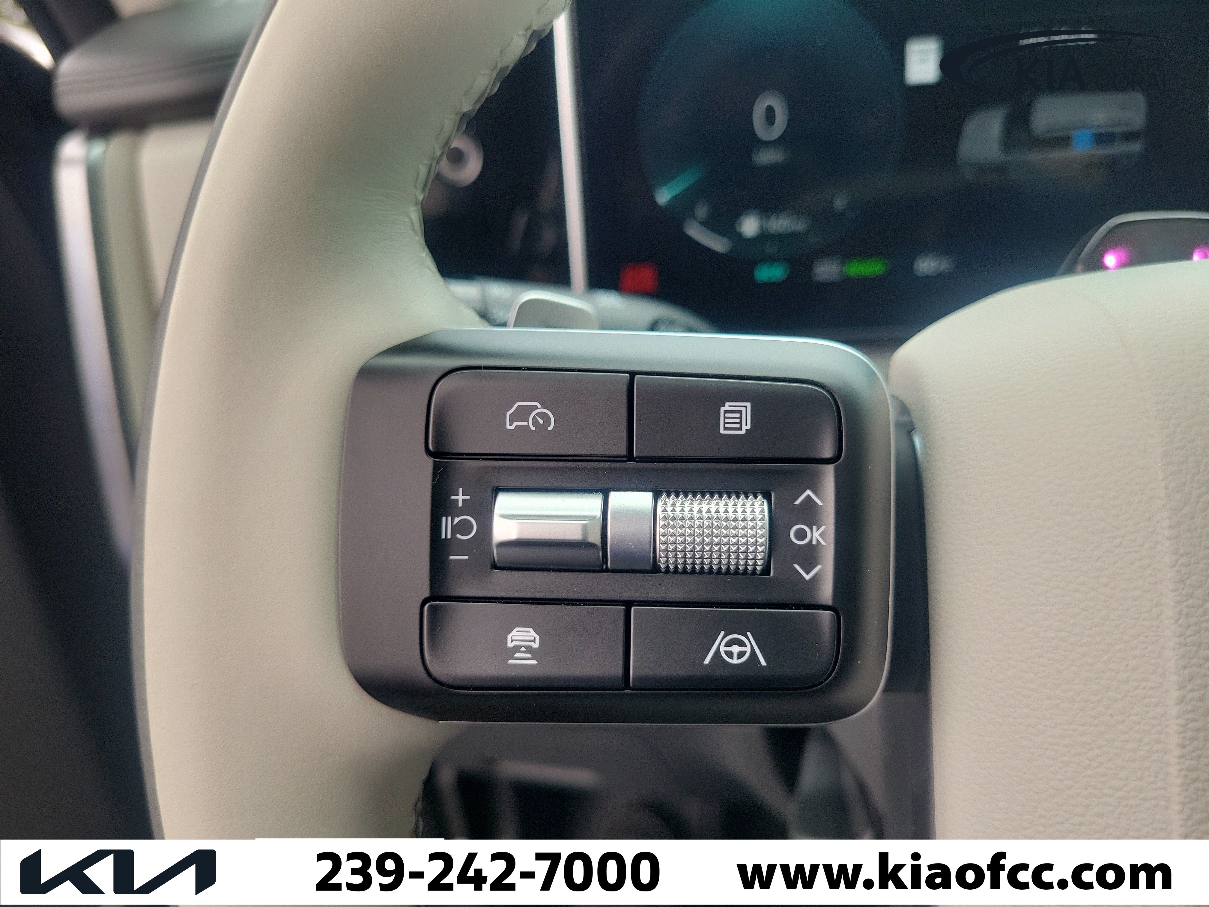 Used 2026 Hyundai Santa Fe Calligraphy FWD image 32