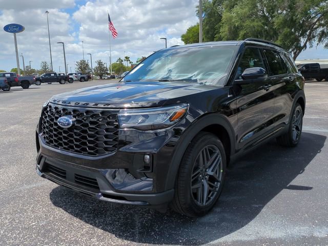 New 2026 Ford Explorer ST-Line image 9