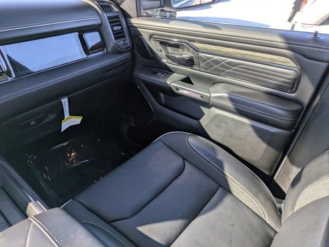 Used 2025 RAM 1500 Limited image 13