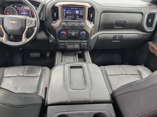 Used 2021 Chevrolet Silverado 1500 High Country w/ Technology Package image 17