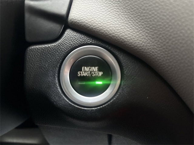 Used 2020 Chevrolet Equinox LS w/ LS Convenience Package image 17