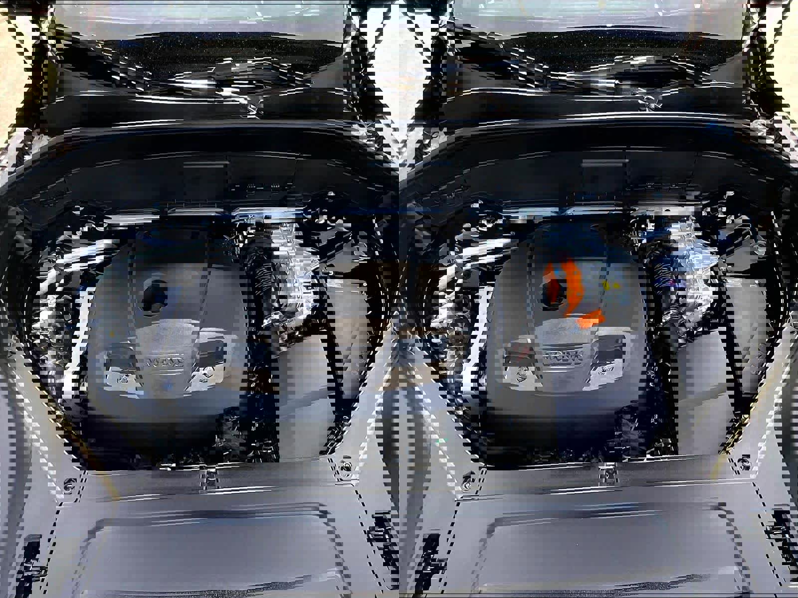 Used 2026 Volvo XC90 T8 Ultra w/ Lounge Package image 13